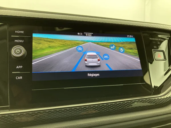 VOLKSWAGEN Polo (2025) — foto 21 van 36