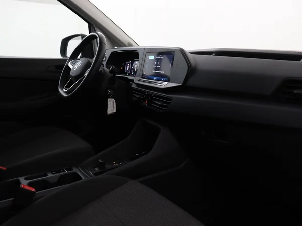 VOLKSWAGEN Caddy Maxi Van (2025) — foto 12 van 18