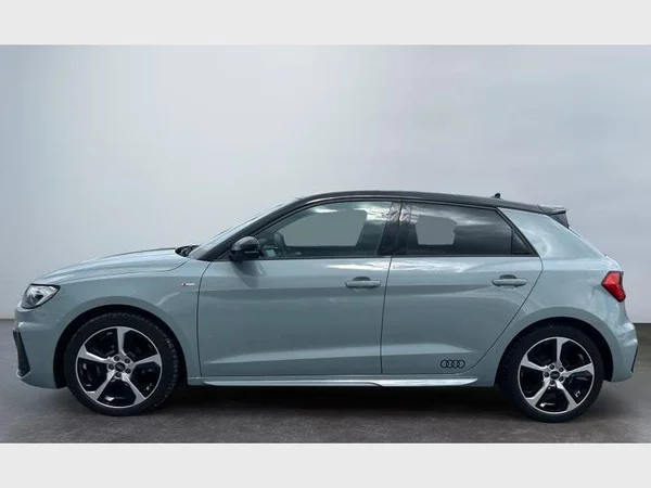 Audi A1 Sportback (2024) — foto 27 van 29
