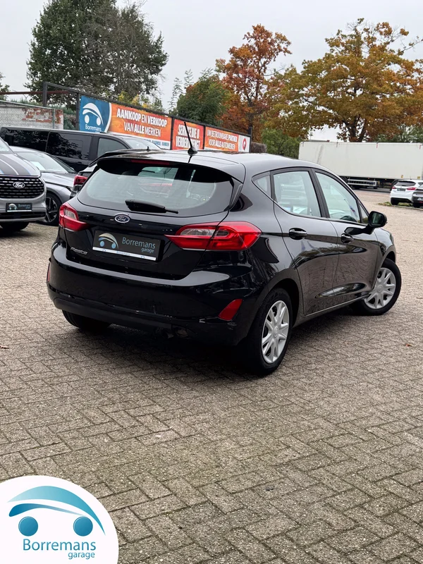 Ford Fiesta (2021) — foto 12 van 16