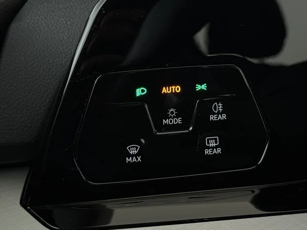 VOLKSWAGEN Golf Variant (2022) — foto 19 van 28