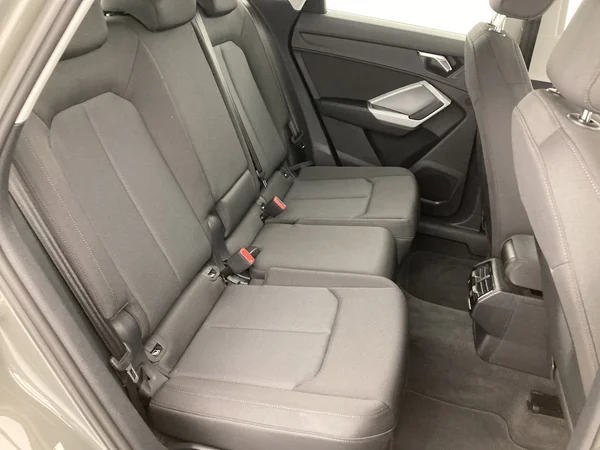 AUDI Q3 (2022) — foto 28 van 36