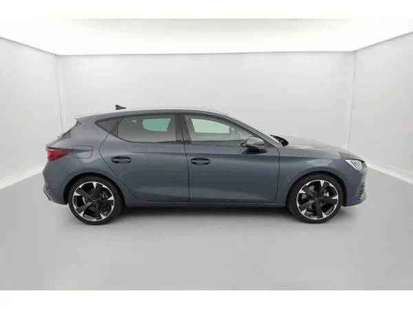 CUPRA Leon e-Hybrid (PHEV) (2023) — foto 36 van 37