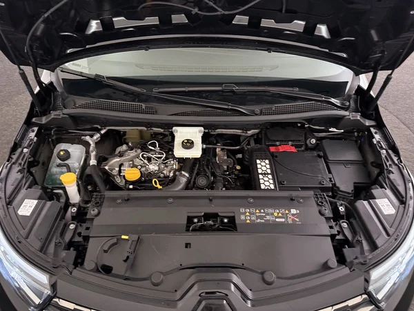 RENAULT Kangoo (2025) — foto 6 van 28