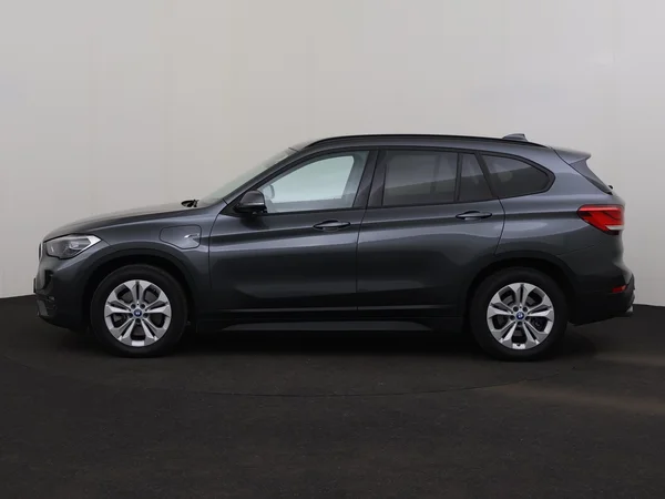 BMW X1 (2022) — foto 12 van 34