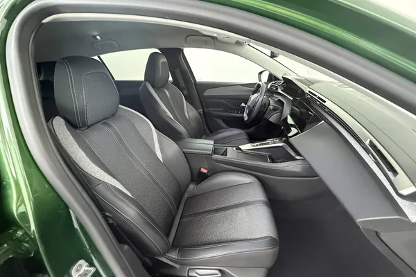 Peugeot 308 (2022) — foto 29 van 29