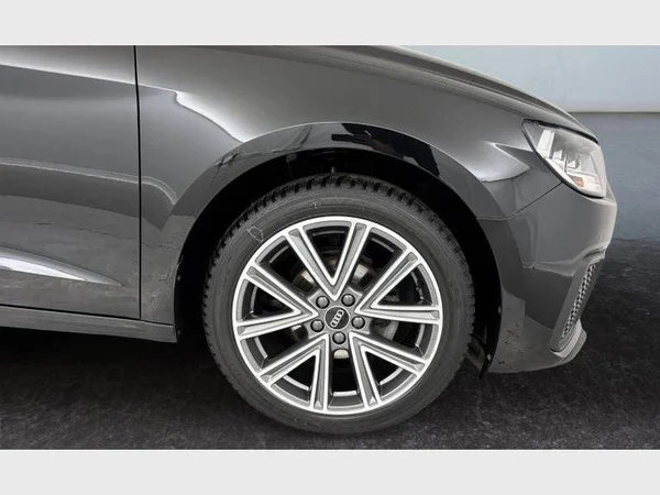 Audi A1 Sportback (2022) — foto 25 van 26