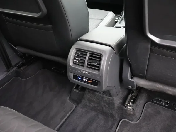 Volkswagen Touran (2025) — foto 6 van 29