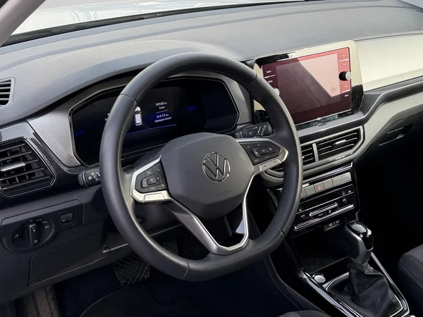 VOLKSWAGEN T-Cross (2025) — foto 16 van 17