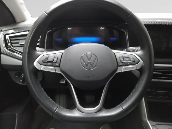 VOLKSWAGEN Polo (2024) — foto 5 van 23
