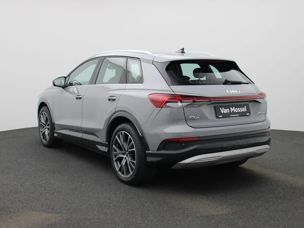 Audi Q4 e-tron (2024) — foto 12 van 50