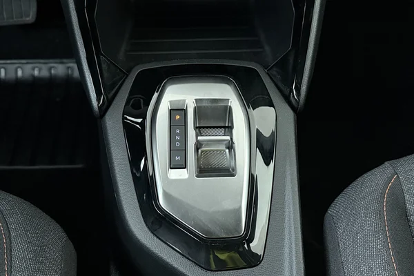 Peugeot 2008 (2025) — foto 4 van 19