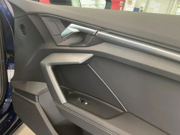 AUDI A3 Sportback (2025) — foto 3 van 16