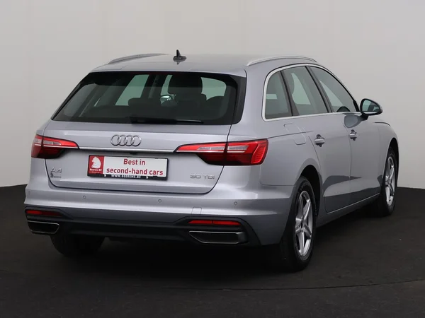 AUDI A4 (2021) — foto 22 van 28