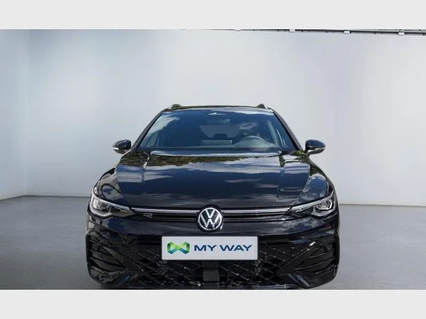 VOLKSWAGEN GOLF (2026) — foto 12 van 23