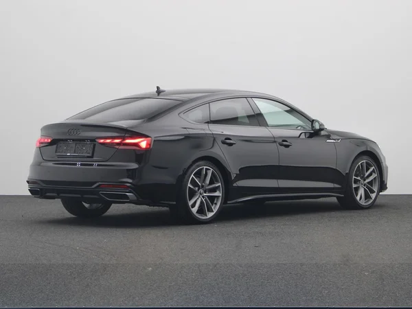 AUDI A5 Sportback (2025) — foto 12 van 23