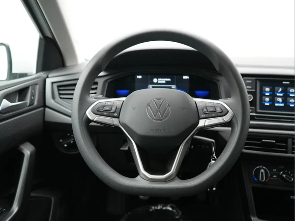 VOLKSWAGEN Polo (2022) — foto 11 van 36