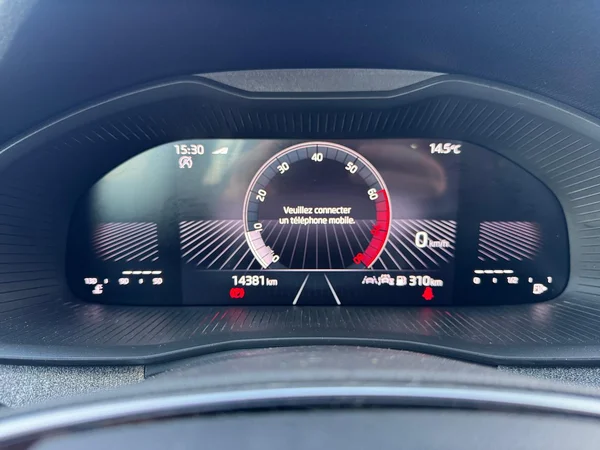 SKODA Kamiq (2024) — foto 14 van 15