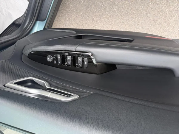 KIA Sportage Dsl (2022) — foto 3 van 22