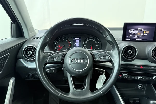 Audi Q2 (2017) — foto 2 van 25