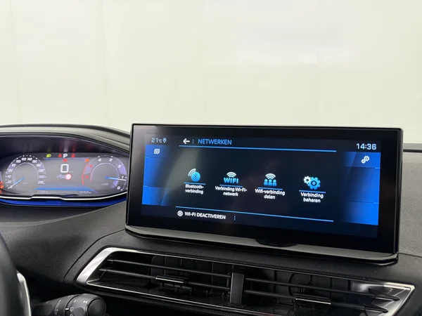 PEUGEOT 5008 (2023) — foto 4 van 26