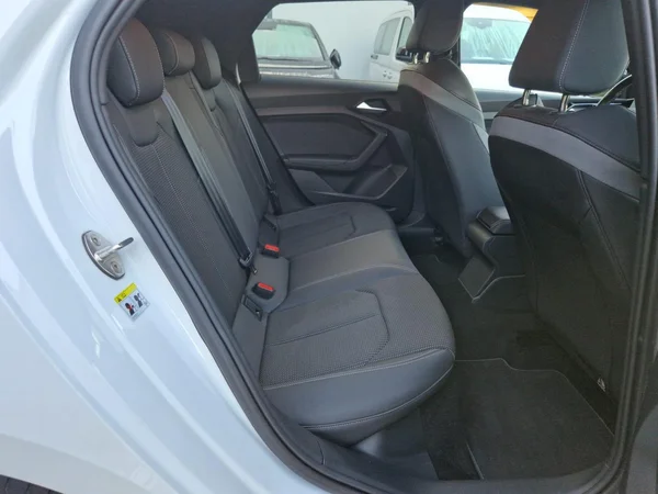 AUDI A1 Sportback (2023) — foto 15 van 23