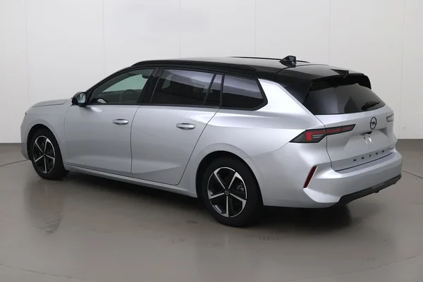 Opel Astra Sports Tourer (2025) — foto 14 van 20
