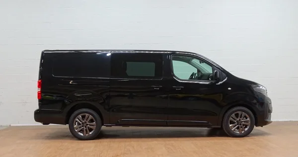 Peugeot Expert (2026) — foto 8 van 15