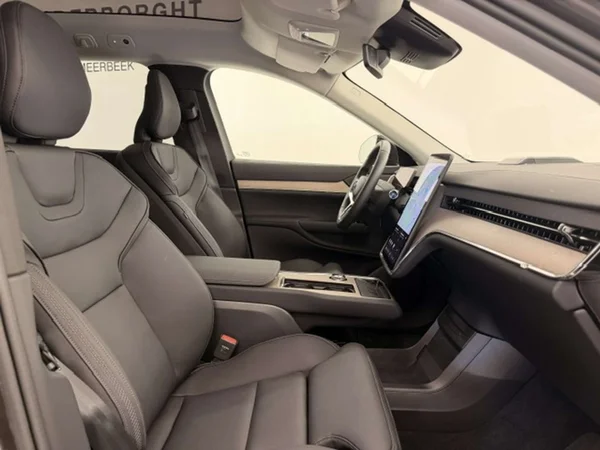 Volvo EX90 (2025) — foto 3 van 25