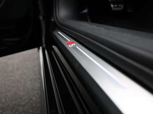 AUDI A5 Avant e-hybrid (PHEV) (2025) — foto 7 van 23