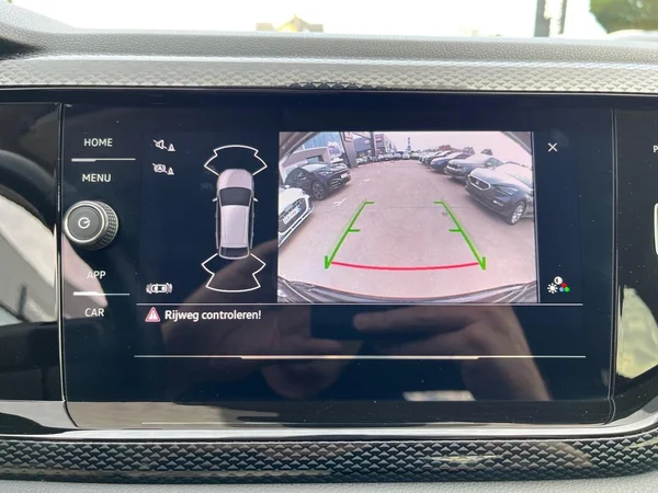 VOLKSWAGEN Taigo (2024) — foto 5 van 19