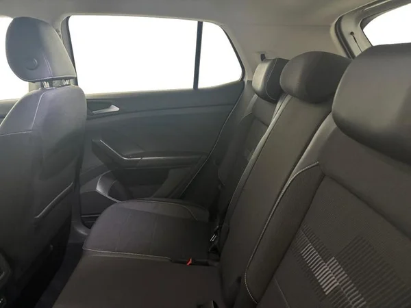 VOLKSWAGEN T-Cross (2023) — foto 8 van 28