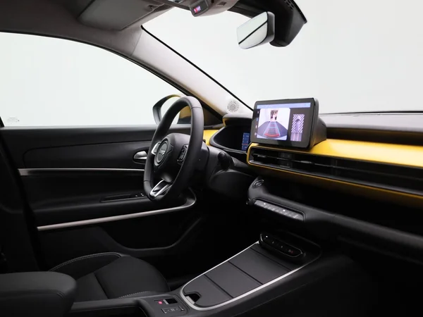 Jeep Avenger (2024) — foto 31 van 42