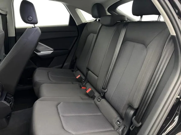 AUDI Q3 Sportback (2020) — foto 8 van 33