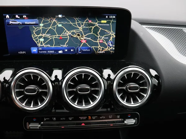 Mercedes-Benz B-Klasse (2025) — foto 7 van 32