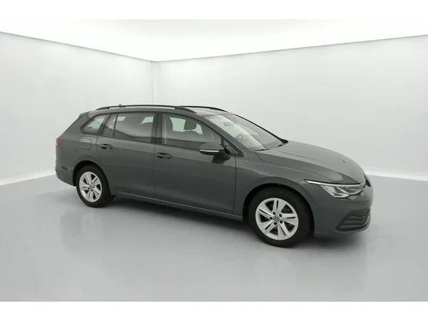 VOLKSWAGEN Golf VIII SW (2022) — foto 23 van 36