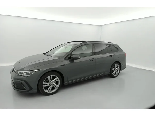 VOLKSWAGEN Golf VIII SW (2024) — foto 2 van 36