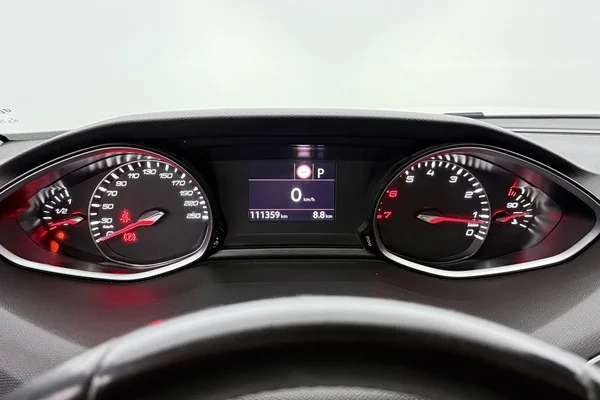 Peugeot 308 SW (2020) — foto 7 van 38