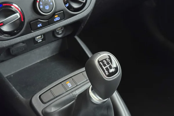 Hyundai i10 (2021) — foto 14 van 35