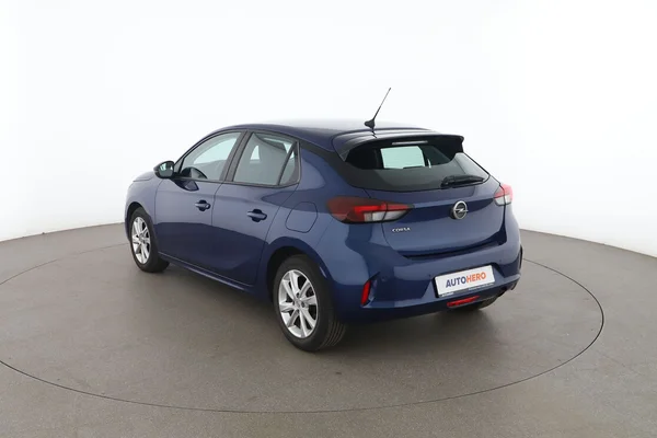 Opel Corsa (2021) — foto 10 van 16