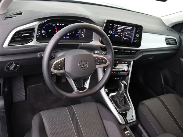 VOLKSWAGEN T-Roc (2025) — foto 17 van 18