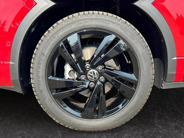 VOLKSWAGEN T-Roc (2025) — foto 25 van 31