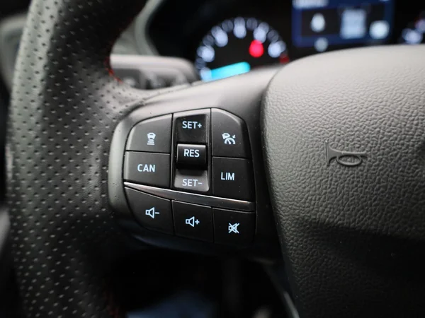 Ford Focus (2022) — foto 10 van 39