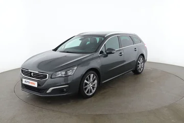 Peugeot 508 cf834237-d91f-4924-ba5d-fd8bff8e674b