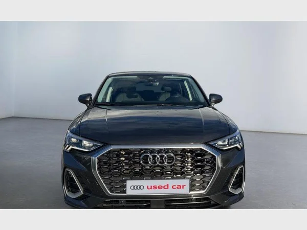Audi Q3 Sportback (2025) — foto 12 van 21