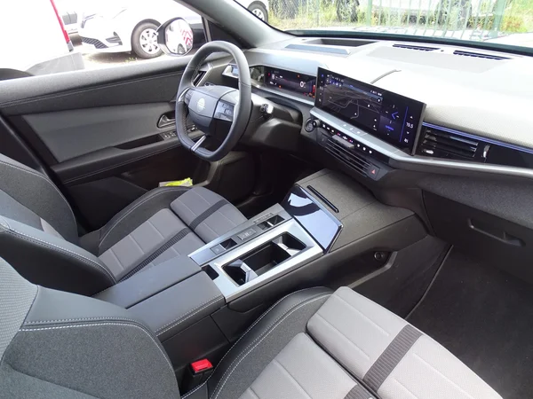 Opel Grandland (2025) — foto 6 van 32