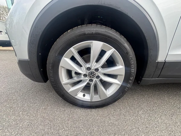 VOLKSWAGEN T-Cross (2026) — foto 11 van 20