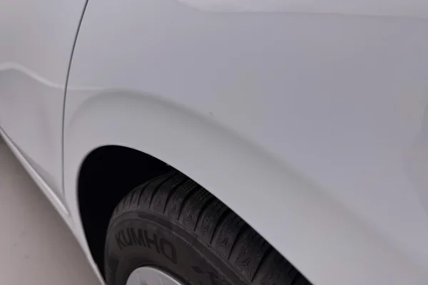 Kia Ceed (2023) — foto 8 van 18