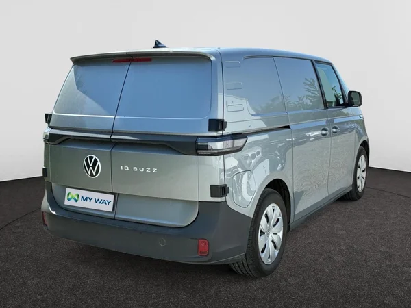 VOLKSWAGEN ID.Buzz (2023) — foto 21 van 24