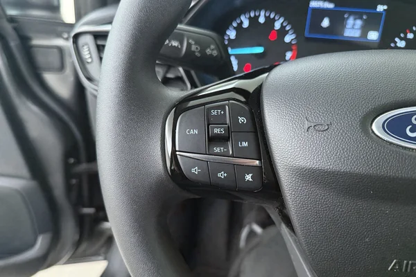 Ford Fiesta (2023) — foto 6 van 17